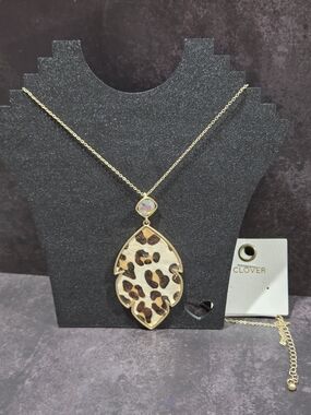 CLOVER Gold-Tone Leopard Leaf Pendant Necklace